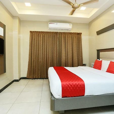 Oyo 18808 Hotel Rsn International Rāmeswaram Extérieur photo