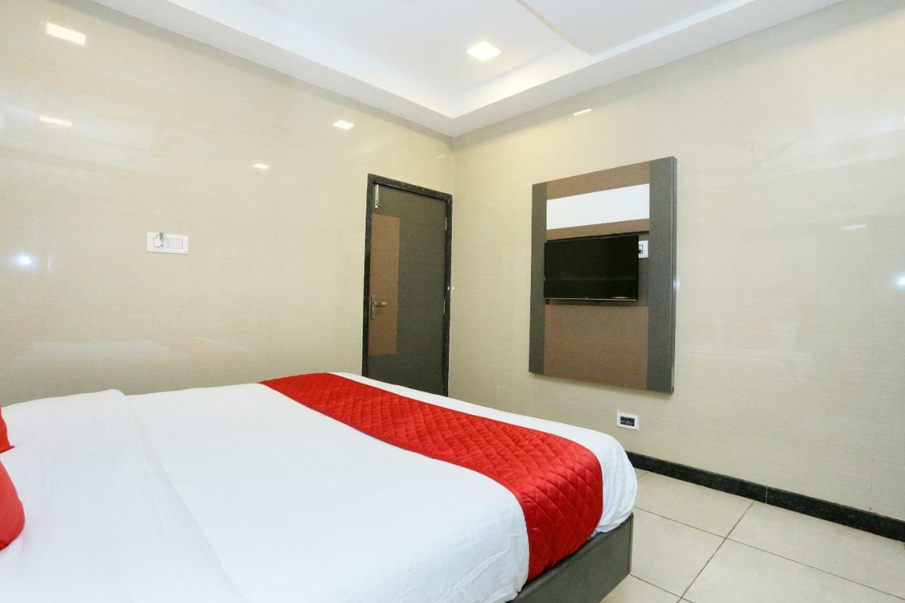 Oyo 18808 Hotel Rsn International Rāmeswaram Extérieur photo