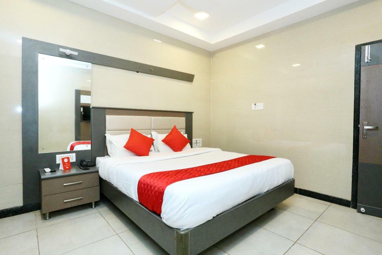 Oyo 18808 Hotel Rsn International Rāmeswaram Extérieur photo