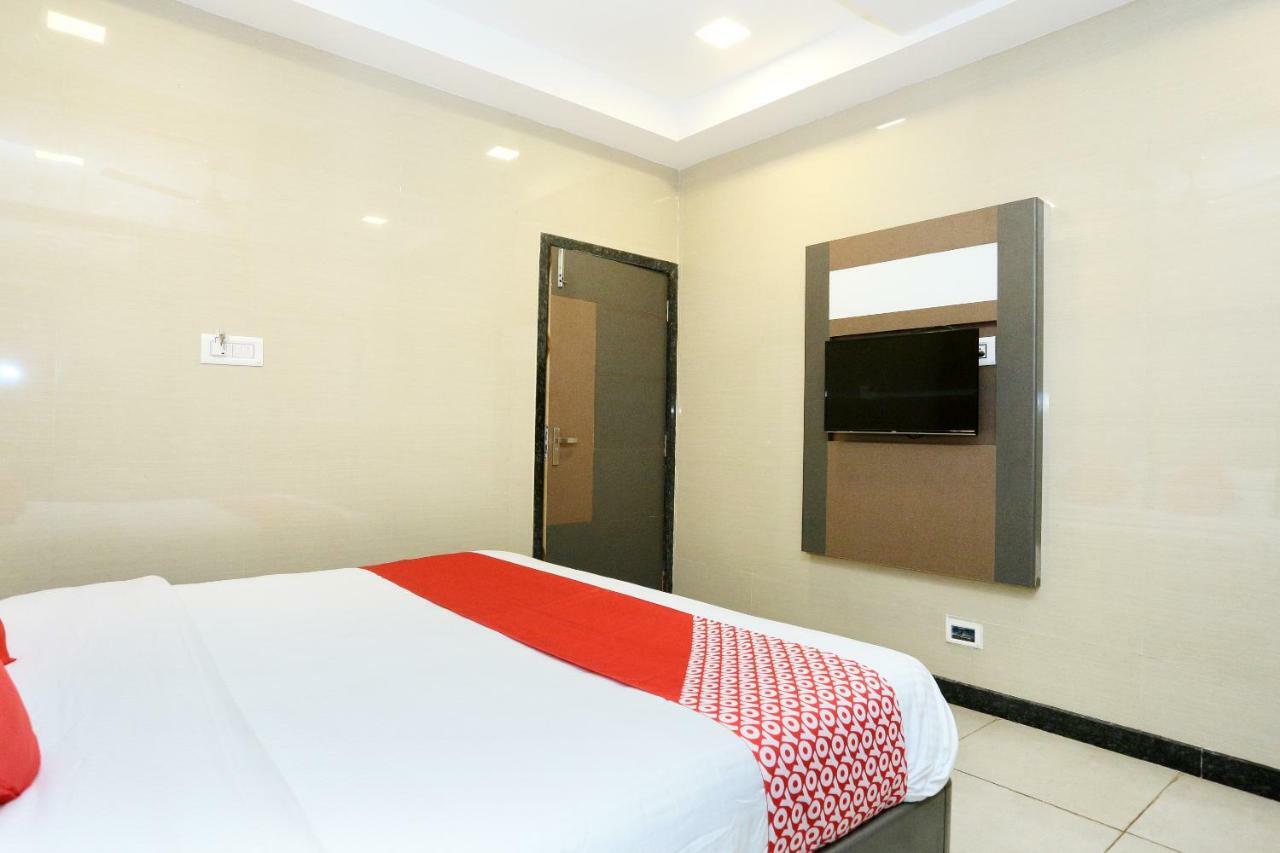 Oyo 18808 Hotel Rsn International Rāmeswaram Extérieur photo
